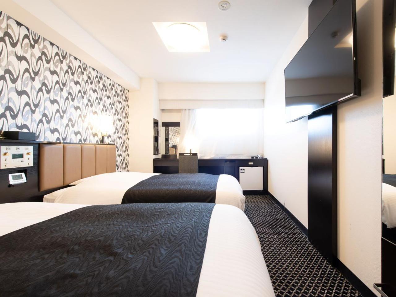 Apa Hotel Tkp Tokyo Nishi-Kasai Exteriör bild