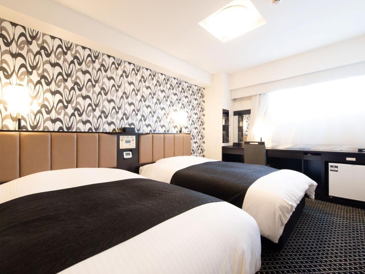 Apa Hotel Tkp Tokyo Nishi-Kasai Exteriör bild