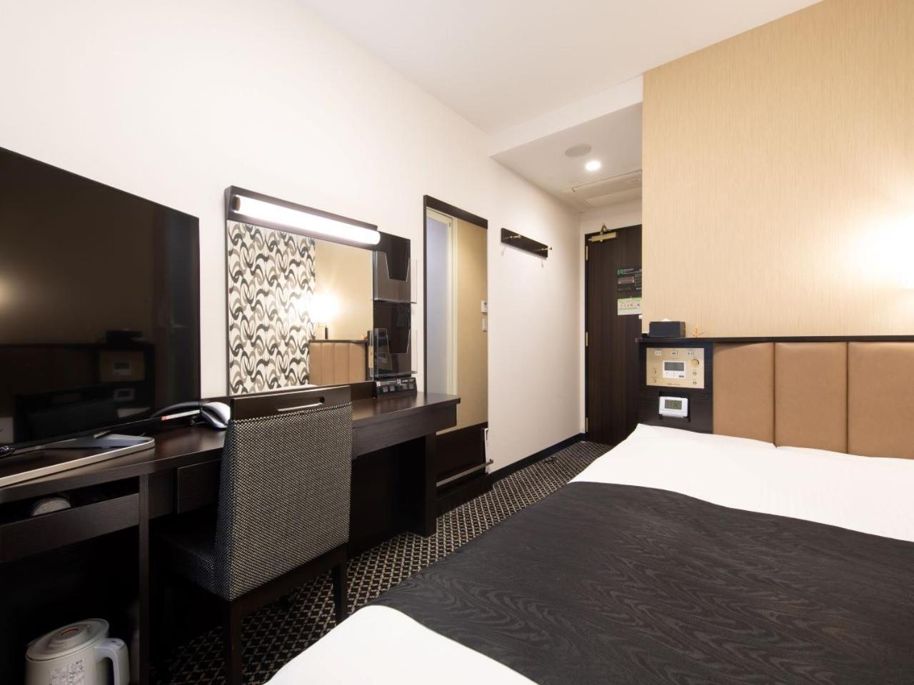 Apa Hotel Tkp Tokyo Nishi-Kasai Exteriör bild